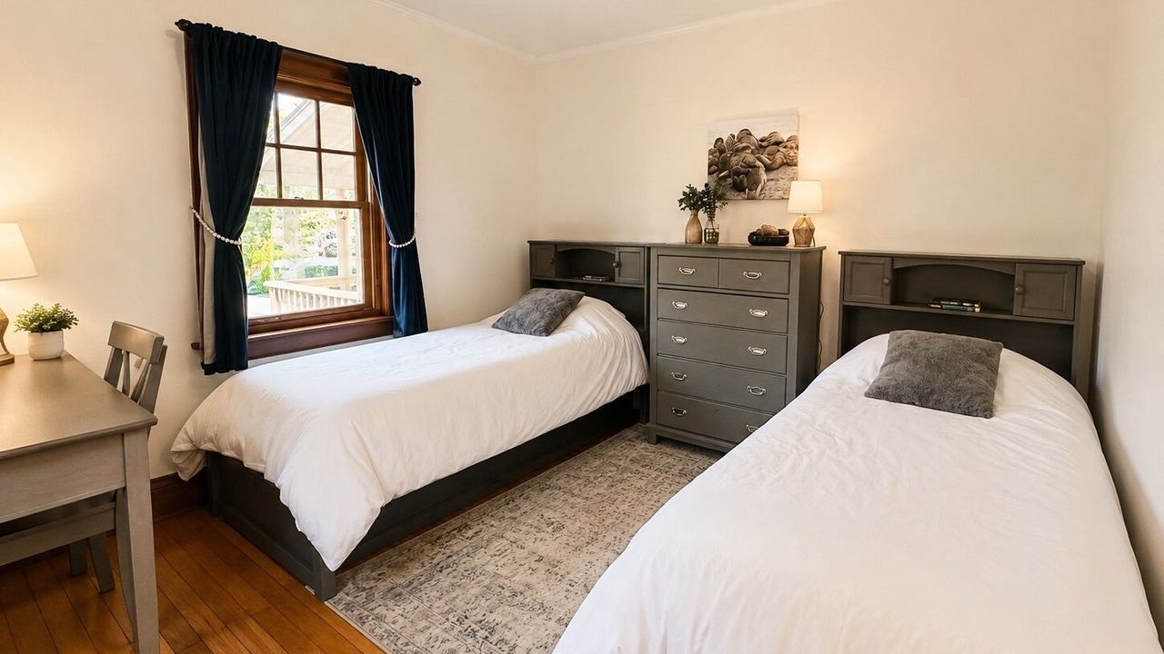 Photo of Bedroom in Orono