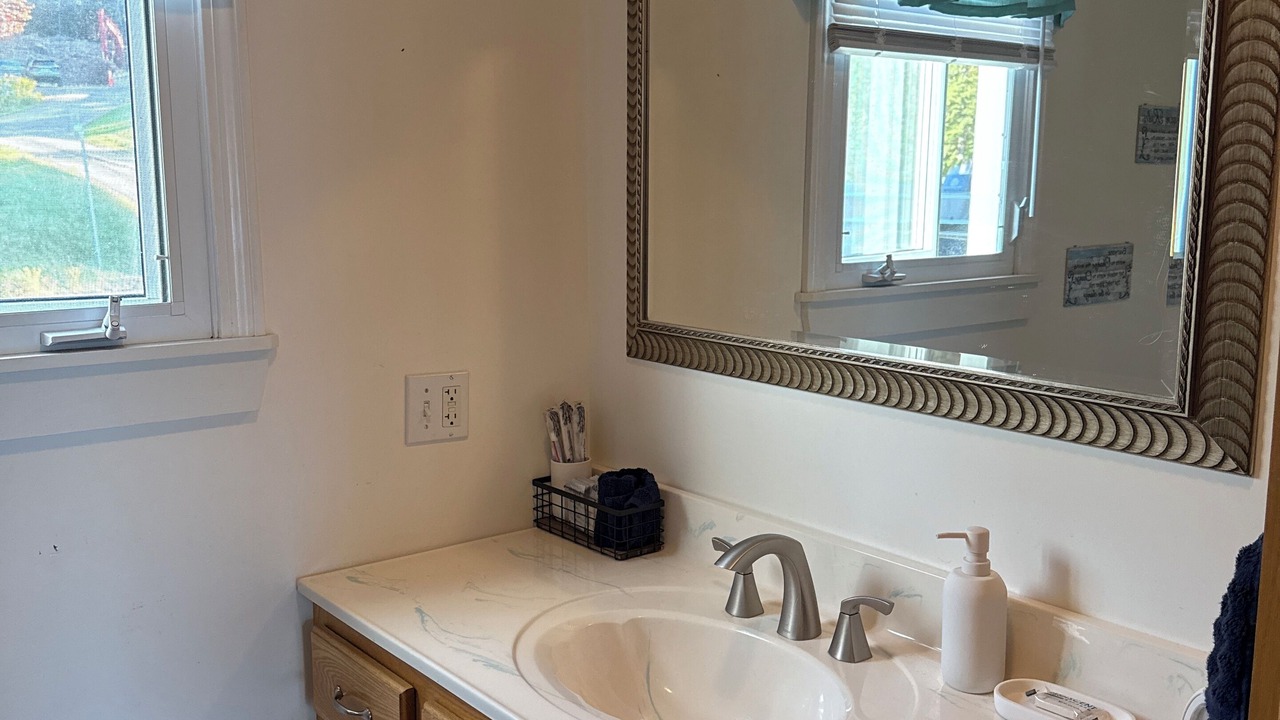 Photo of Bathroom in Canaan