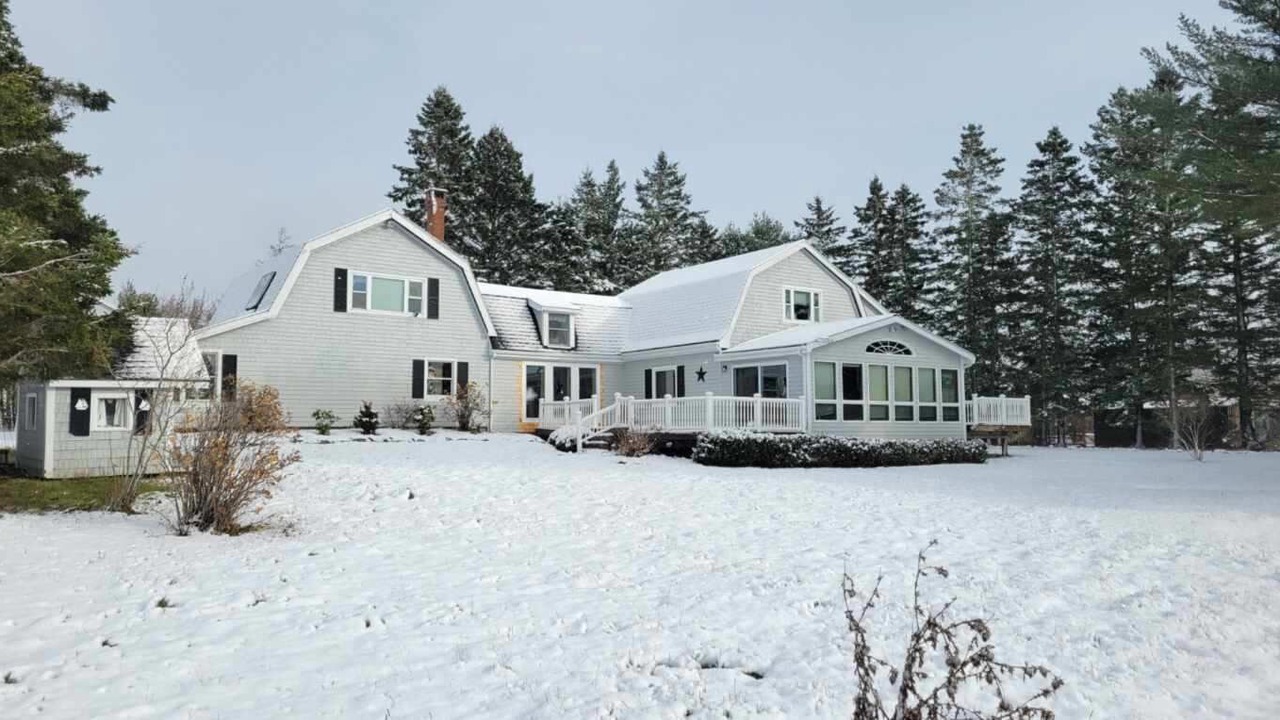 Photo of Outdoor in Pembroke