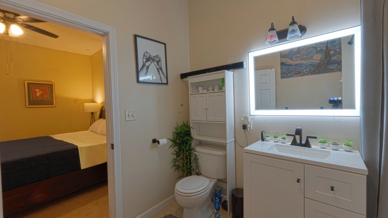 Photo of Bedroom in Rumford Center