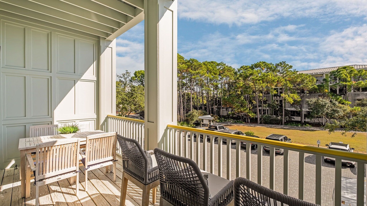 Photo of Patio Balcony in Beach District