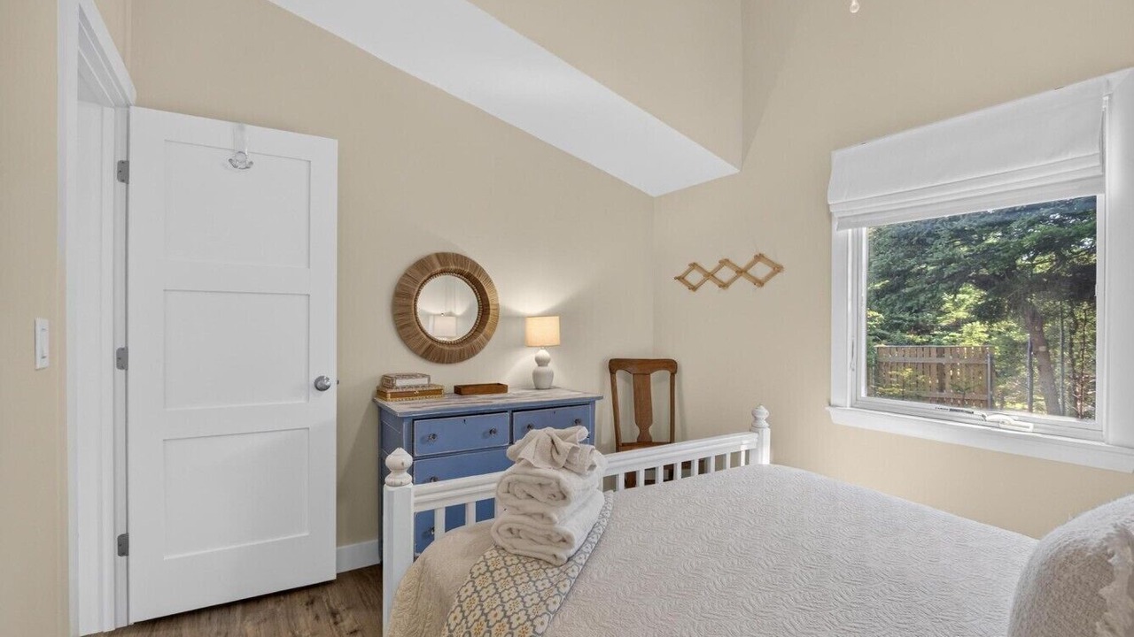 Photo of Bedroom in Ocean Point