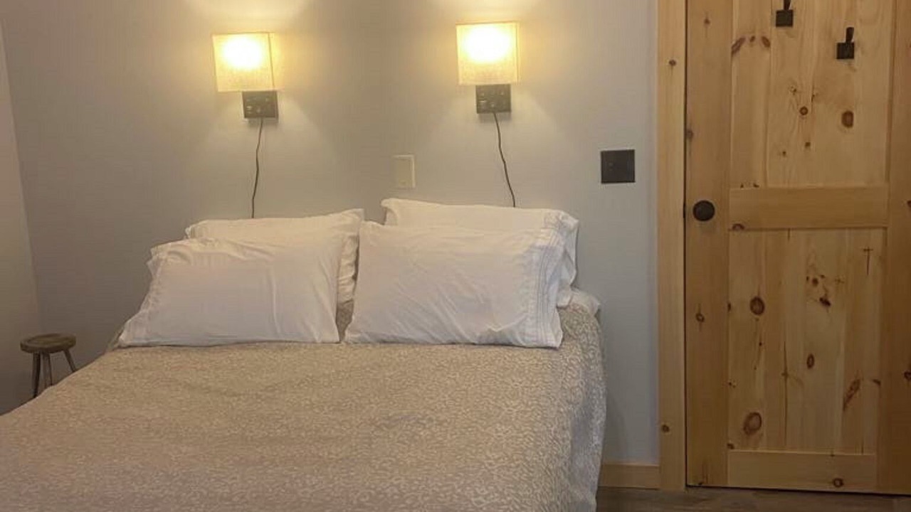 Photo of Bedroom in Lowell