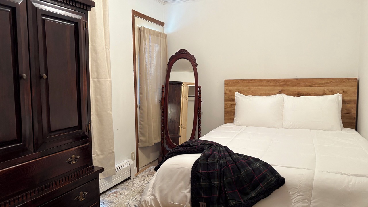 Photo of Bedroom in West Enfield