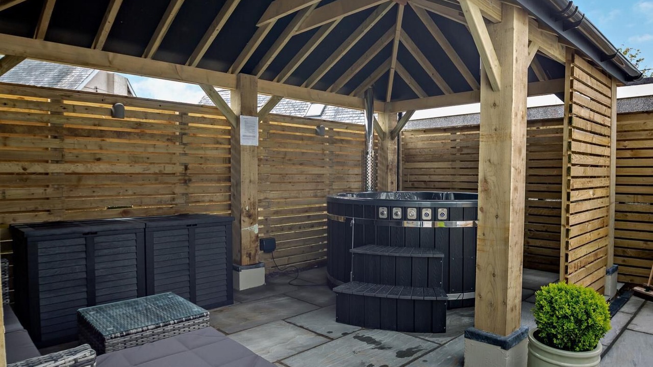 Photo of Outdoor in Edern