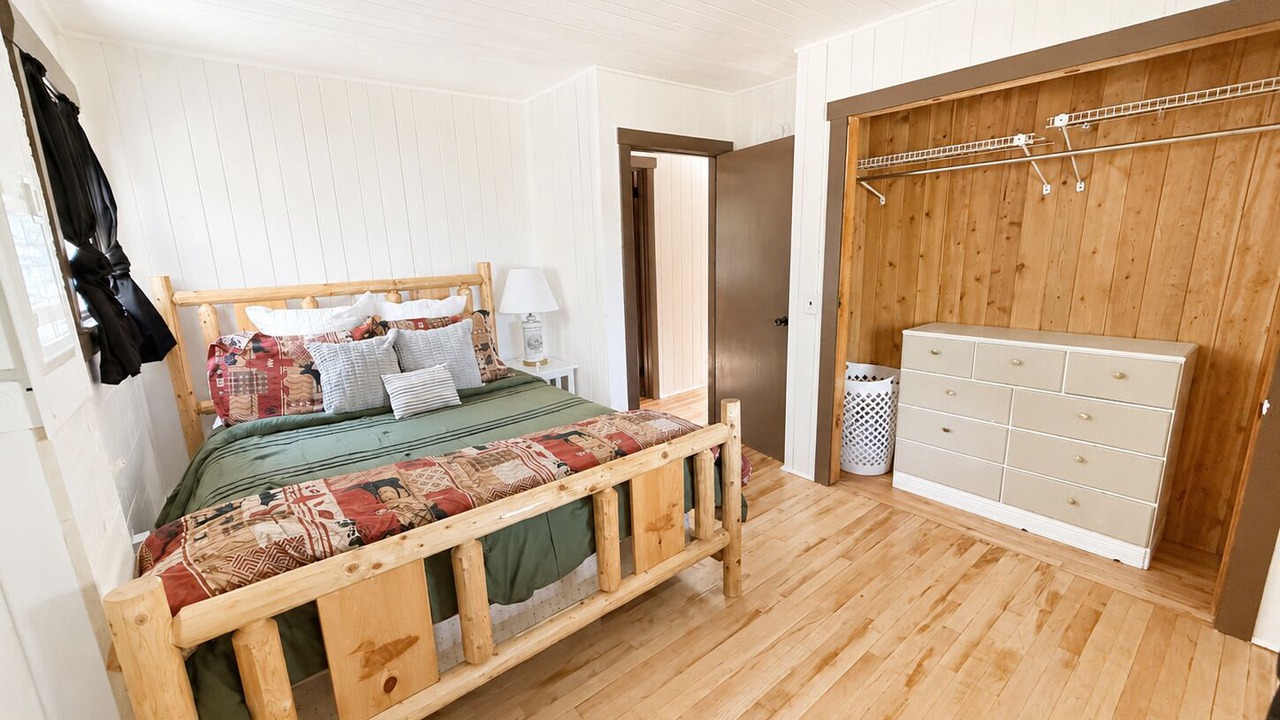 Photo of Bedroom in Lucerne-in-Maine