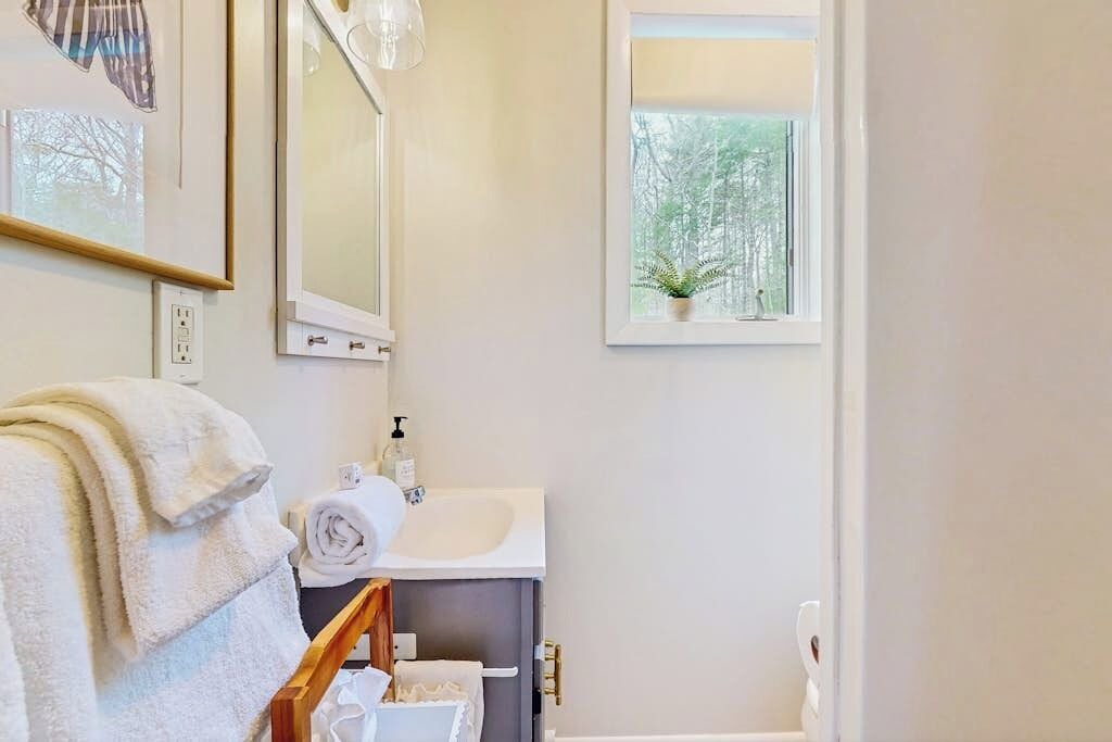 Photo of Bathroom in Cape Neddick
