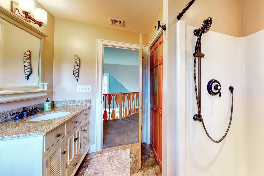 Photo of Bathroom in Cape Neddick