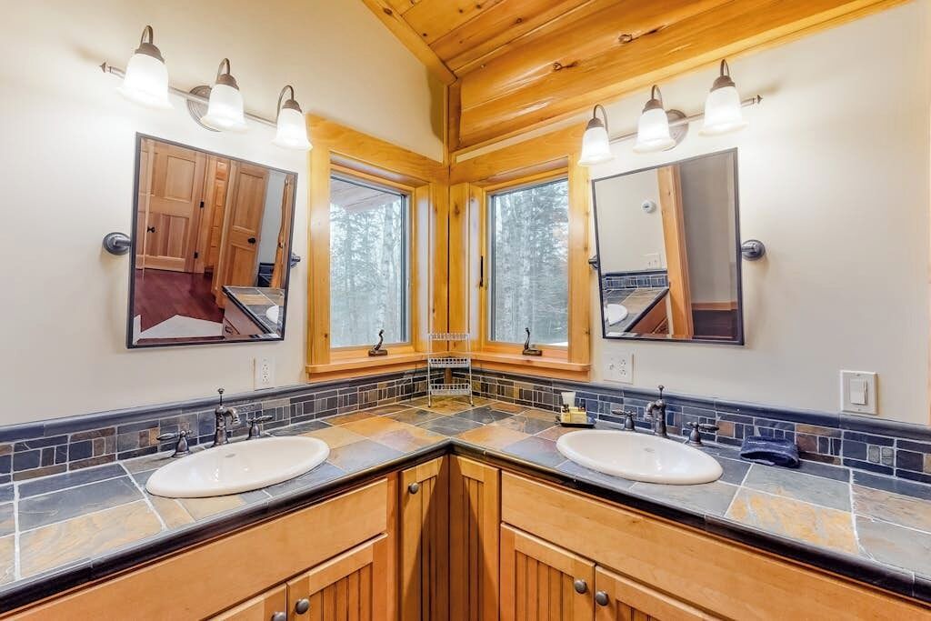 Photo of Bathroom in Carrabassett Valley