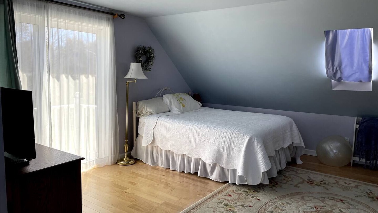Photo of Bedroom in Eastport