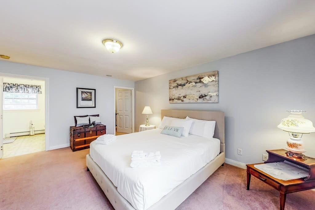 Photo of Bedroom in Waldoboro