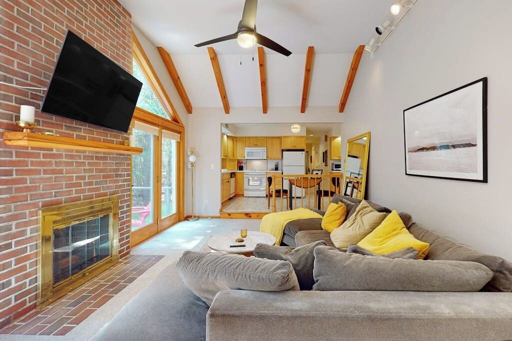 Photo of Livingroom in Bath