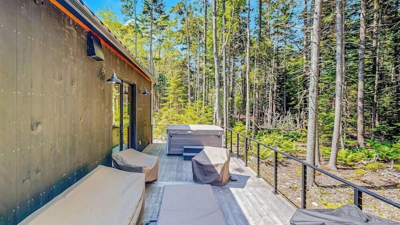 Photo of Patio Balcony in East Boothbay