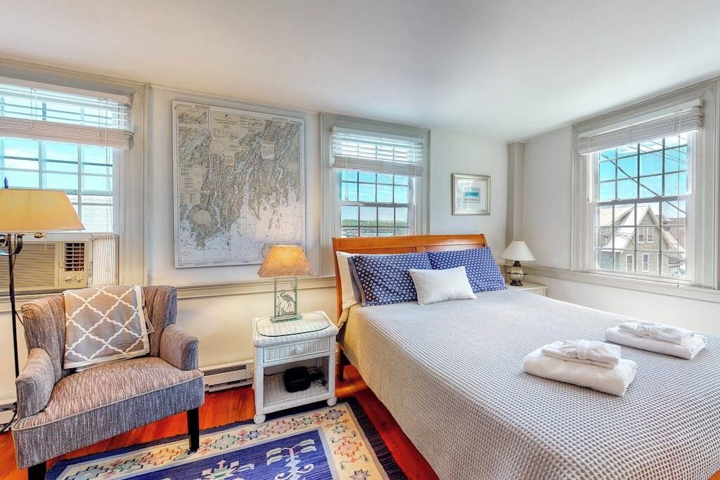 Photo of Bedroom in Wiscasset
