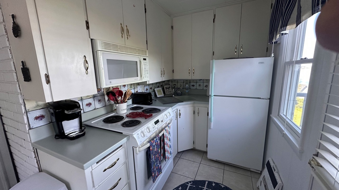 Photo of Kitchen in Mid-Coast and Islands
