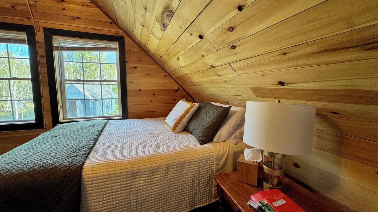 Photo of Bedroom in Lincoln