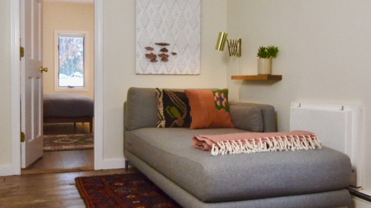 Photo of Livingroom in Rumford Center