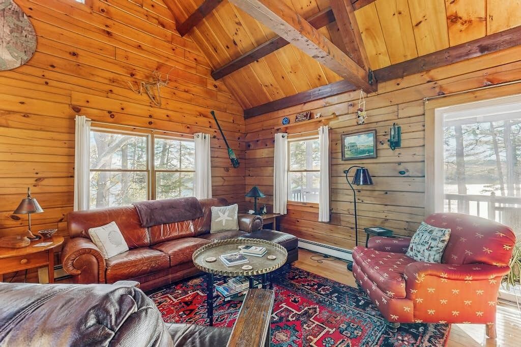 Photo of Livingroom in Wiscasset