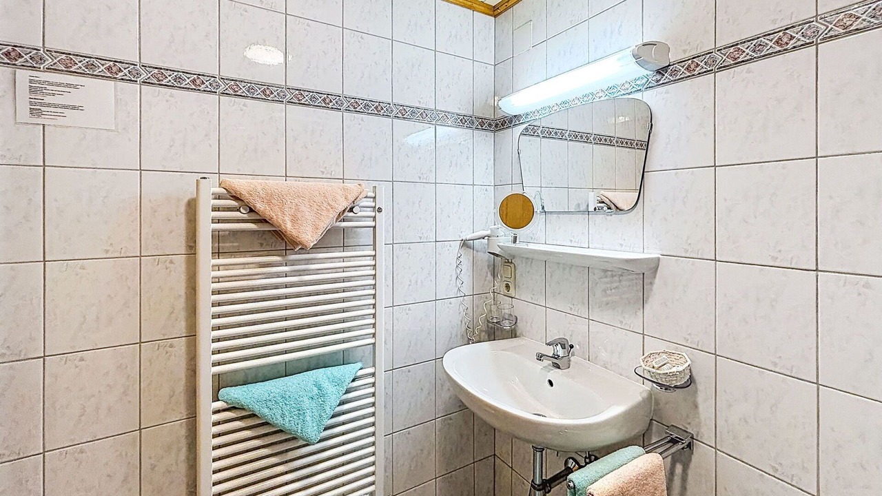 Photo of Bathroom in Kappl