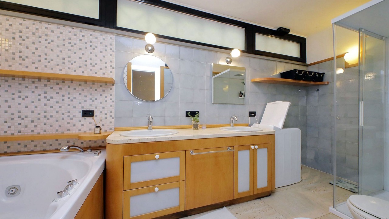 Photo of Bathroom in Trionfale