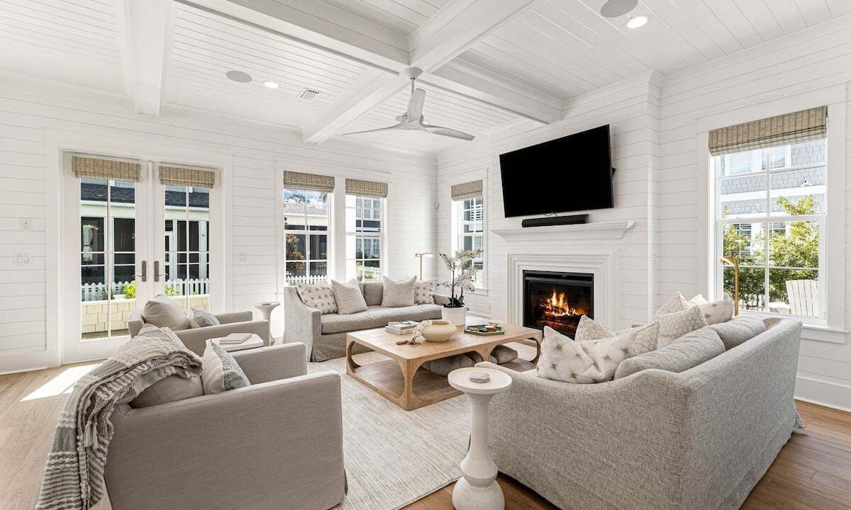Photo of Livingroom in WaterSound West Beach