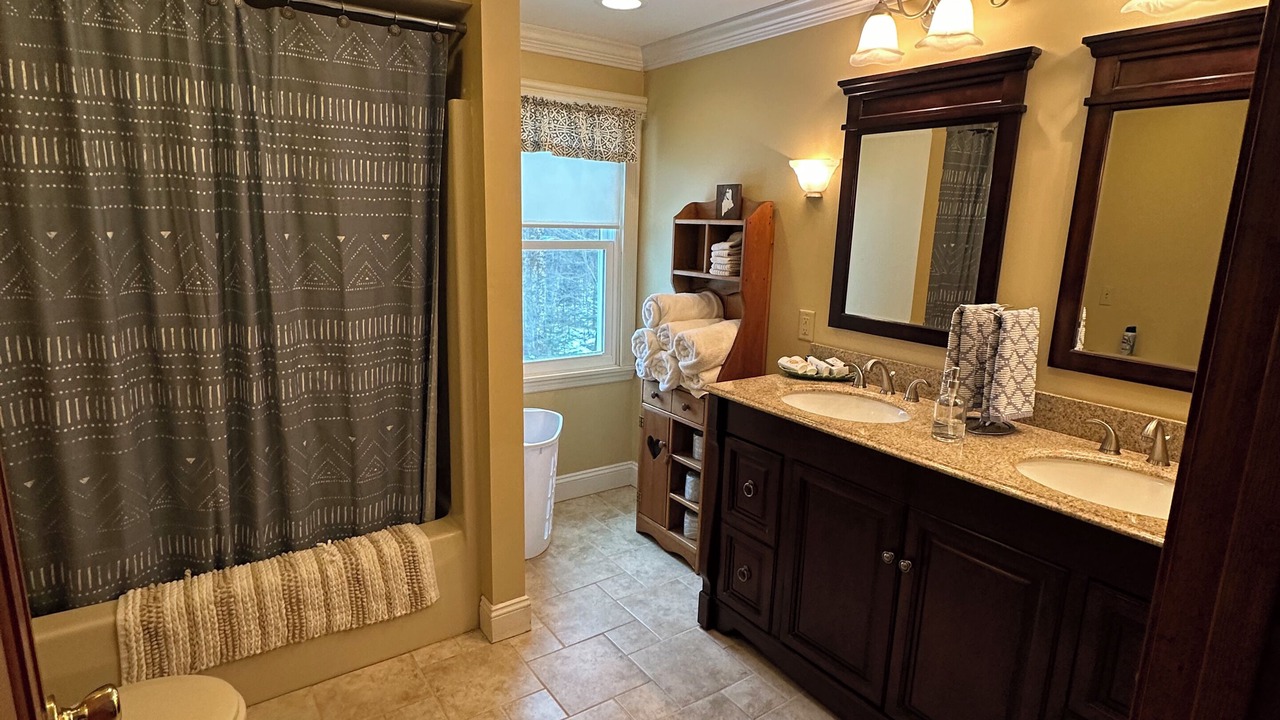 Photo of Bathroom in Moro