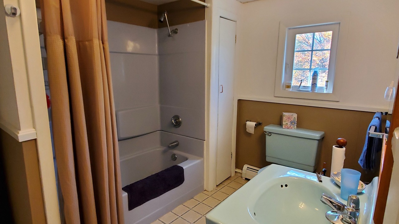 Photo of Bathroom in Hanover
