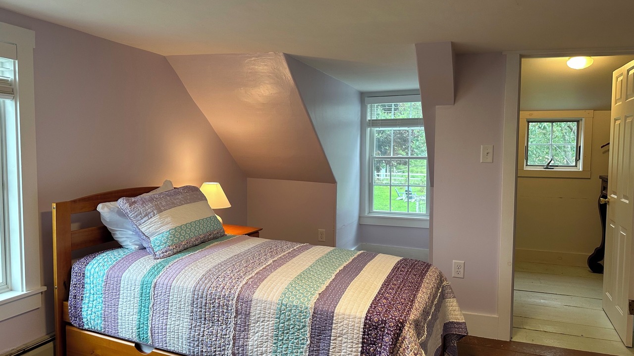 Photo of Bedroom in Mid-Coast and Islands