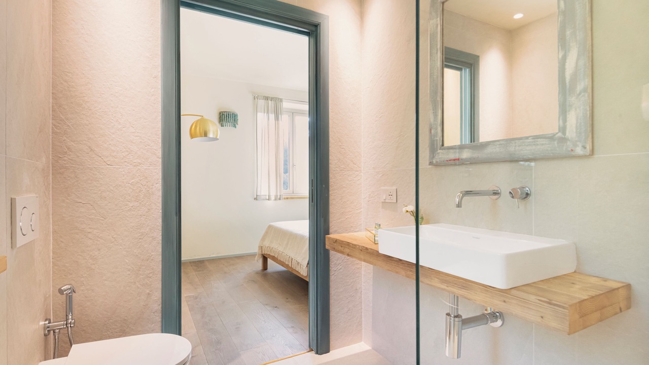 Photo of Bathroom in Barolo