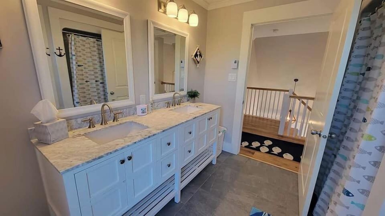Photo of Bathroom in Pemaquid