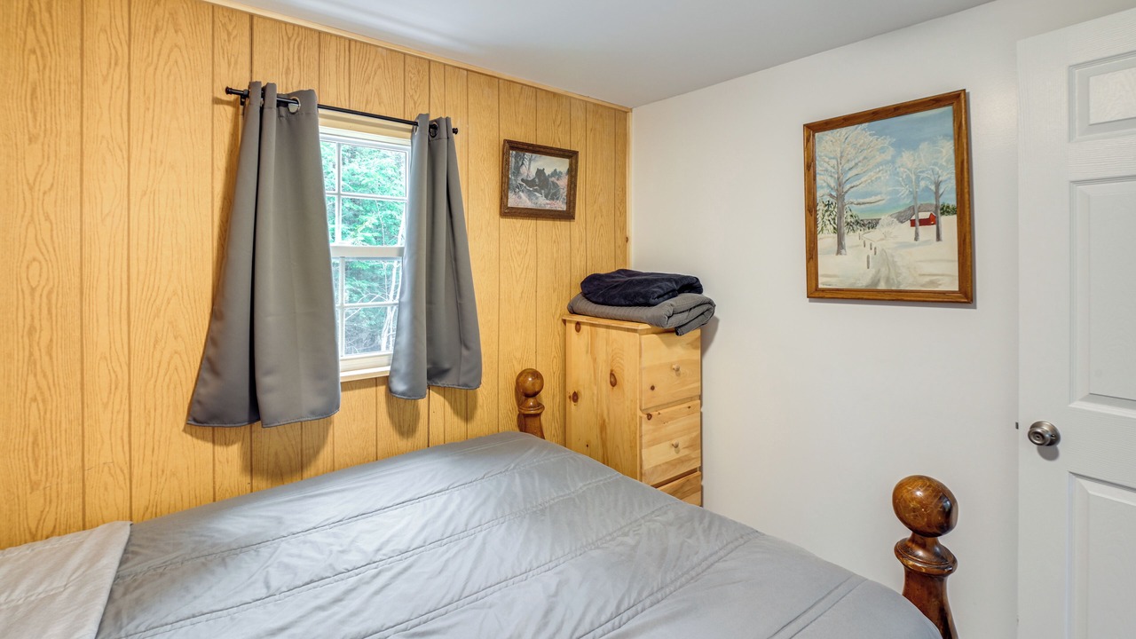 Photo of Bedroom in Brownville