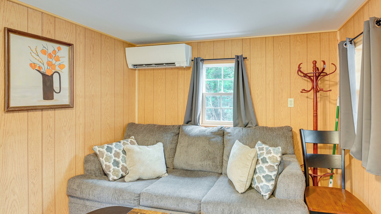 Photo of Bedroom in Brownville