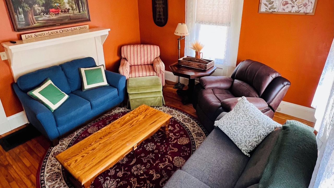 Photo of Livingroom in Holden