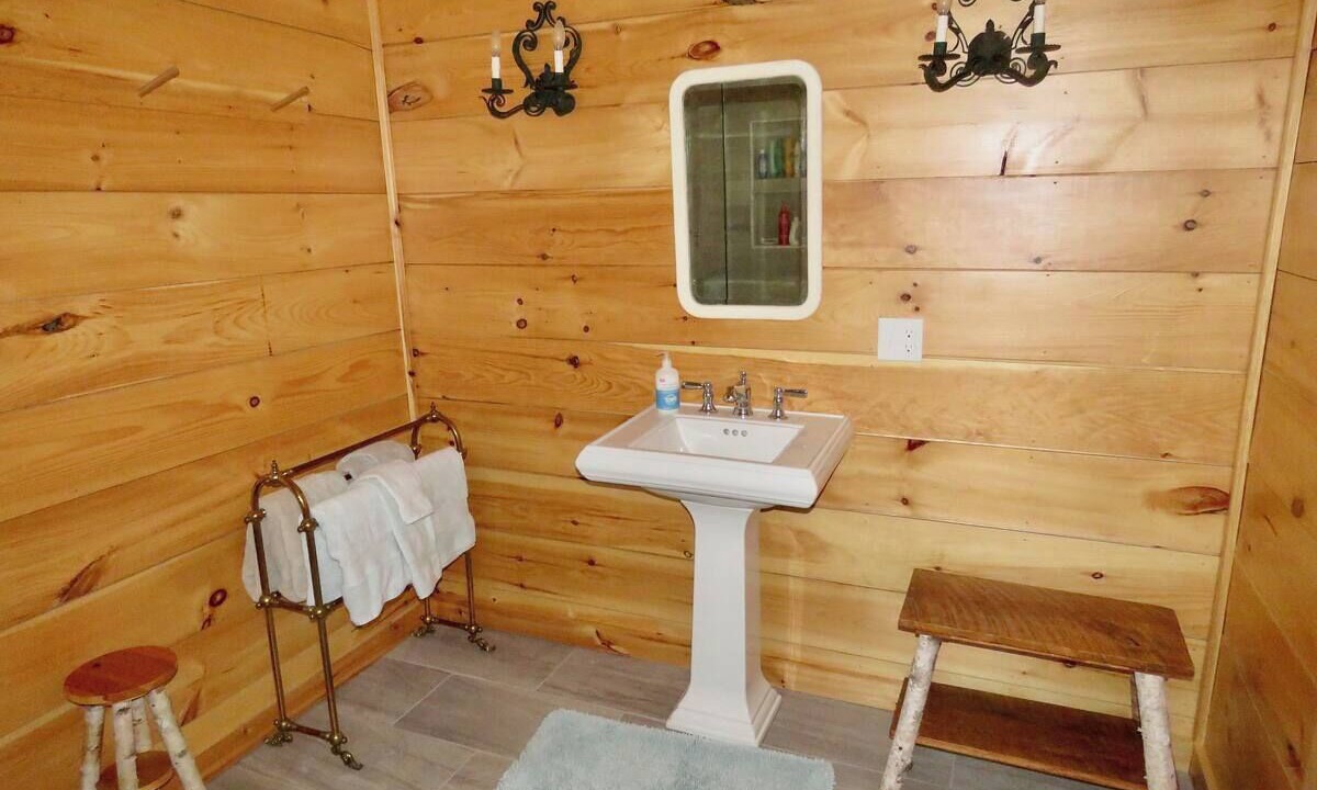 Photo of Bathroom in Cooper
