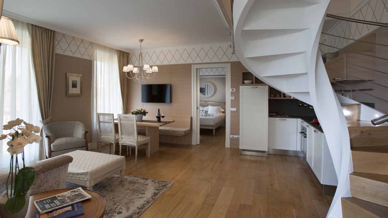 Photo of Bedroom in Castiglione Falletto