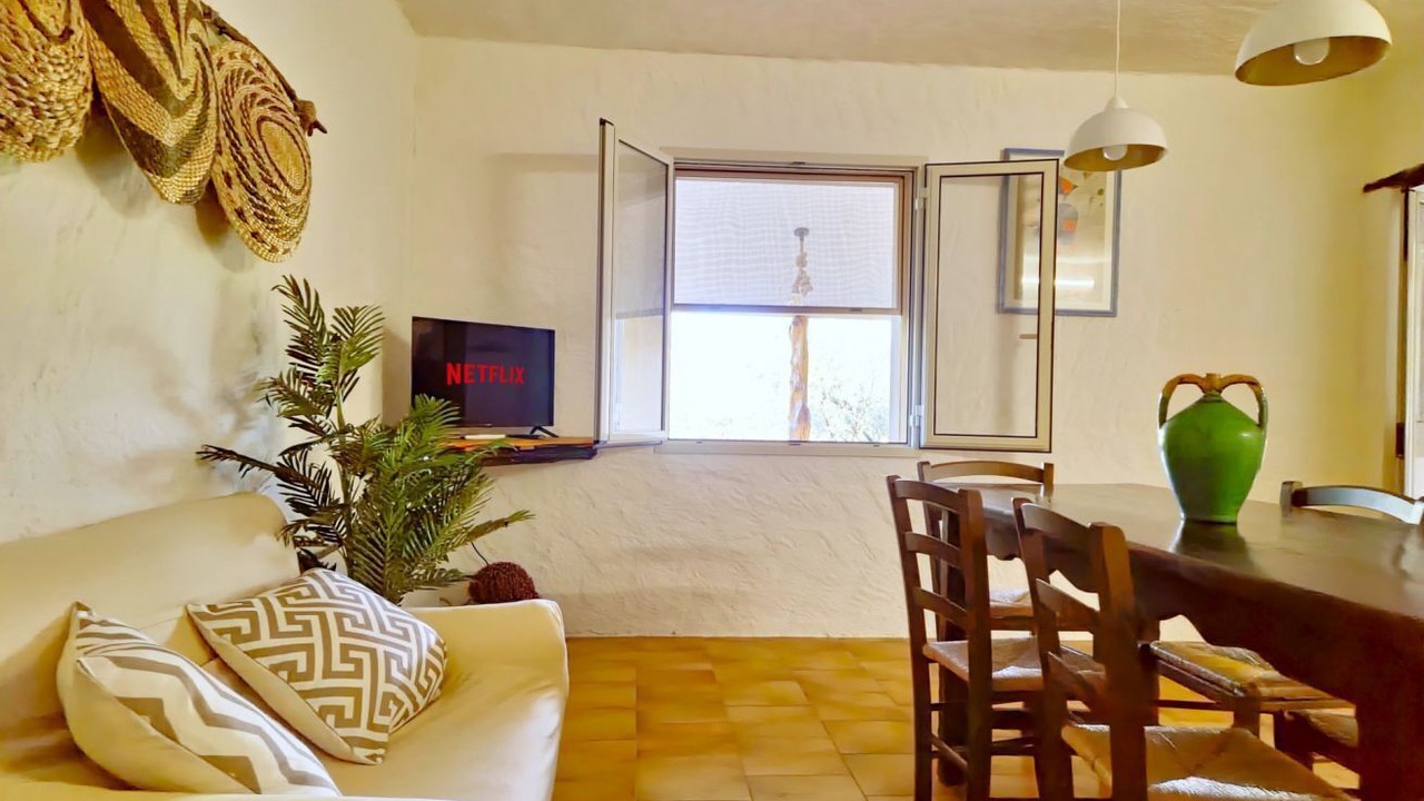 Photo of Livingroom in Orosei