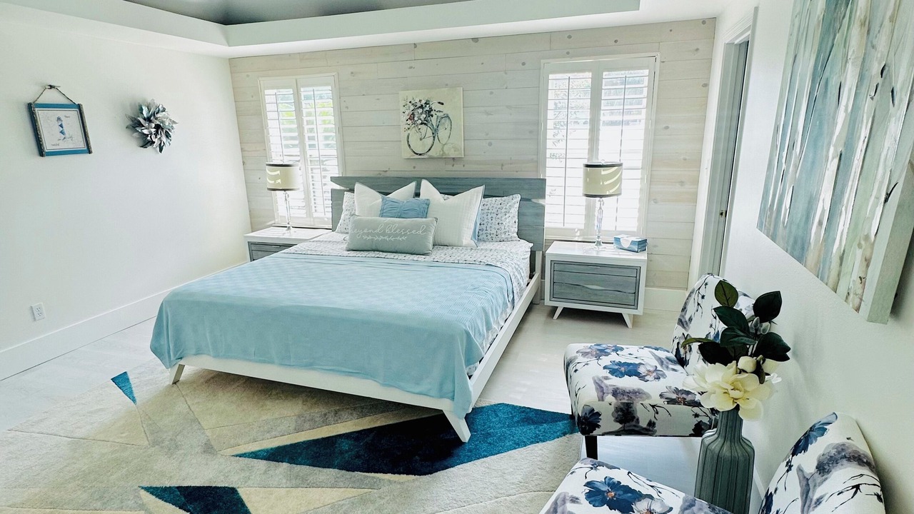 Photo of Bedroom in Avalon Beach Estates
