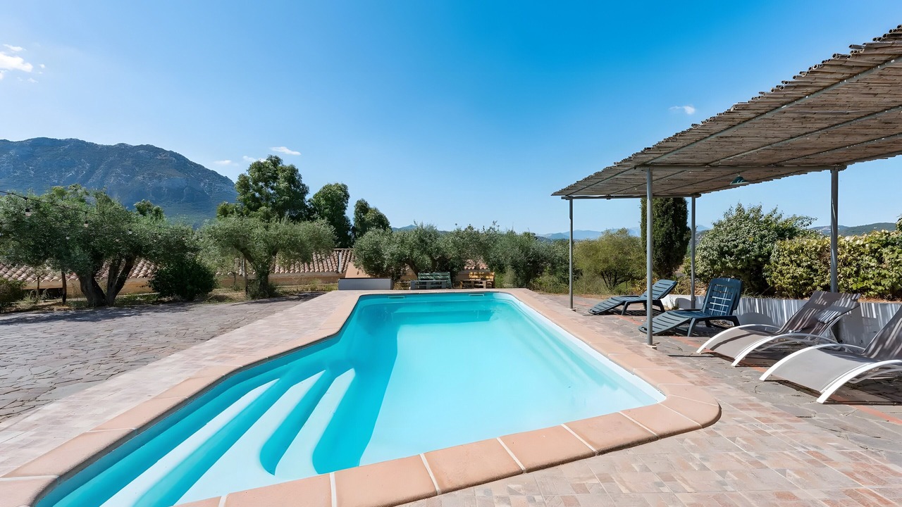 Photo of Outdoor in Loculi