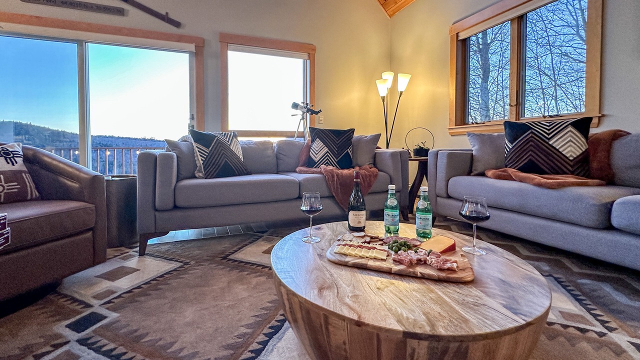 Photo of Livingroom in Bryant Pond