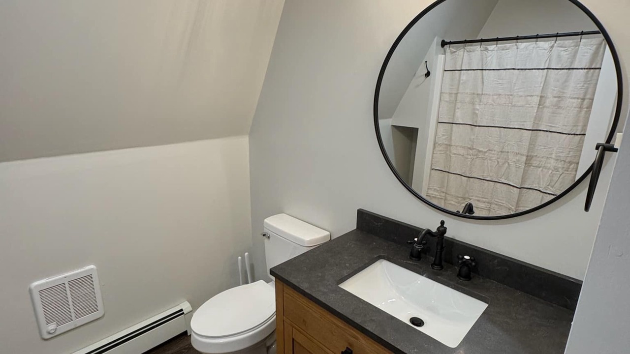 Photo of Bathroom in Eagle Lake