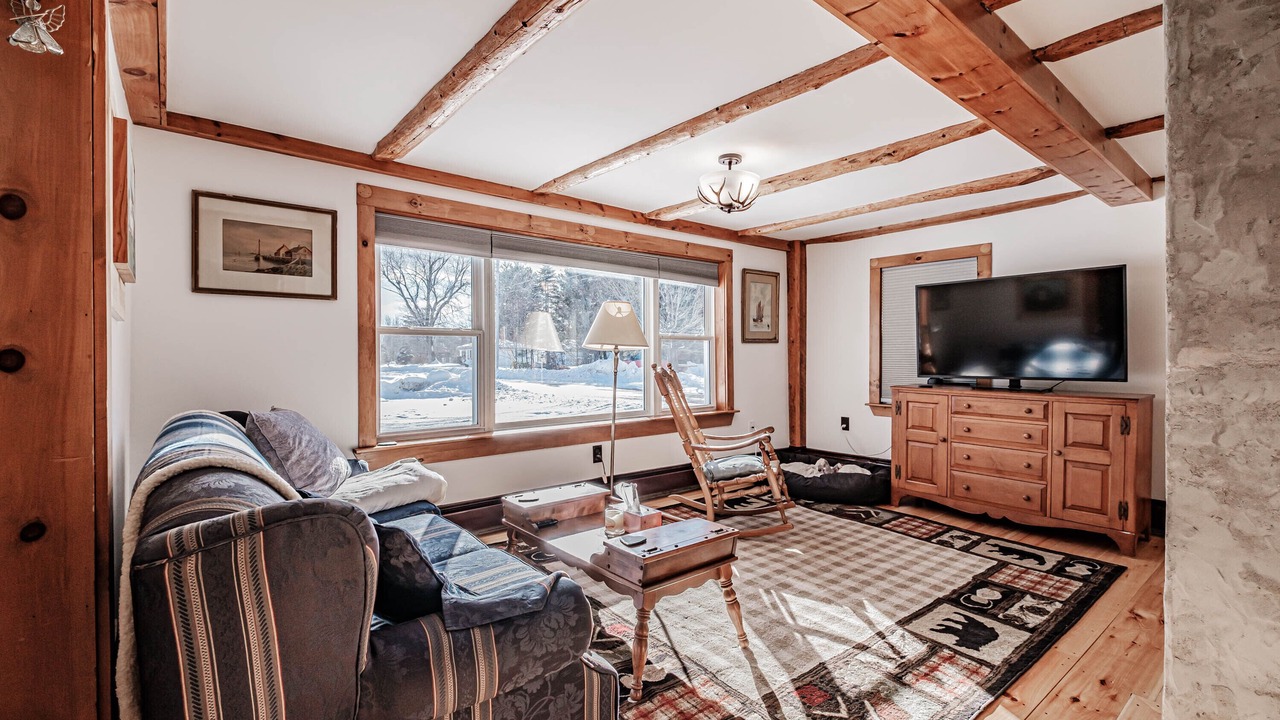 Photo of Livingroom in Bethel