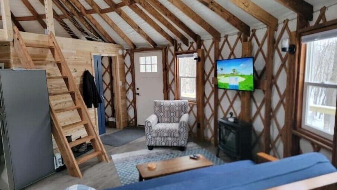 Photo of Livingroom in North Penobscot