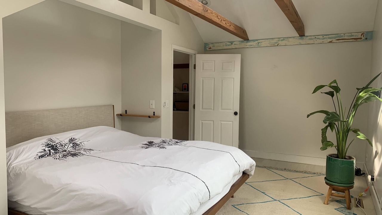 Photo of Bedroom in Hampton