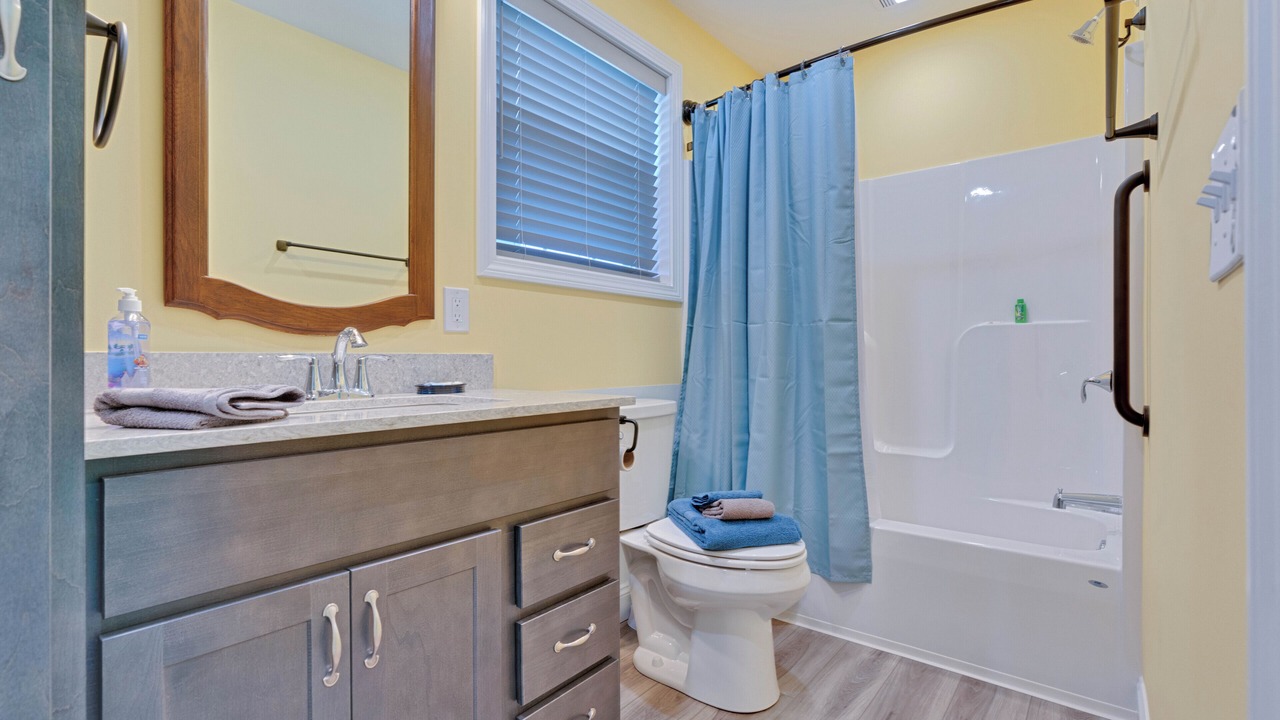 Photo of Bathroom in Old Orchard Beach