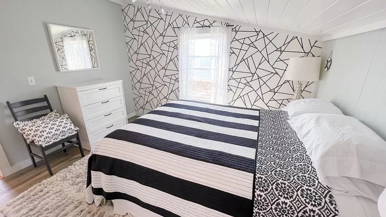 Photo of Bedroom in Jonesport