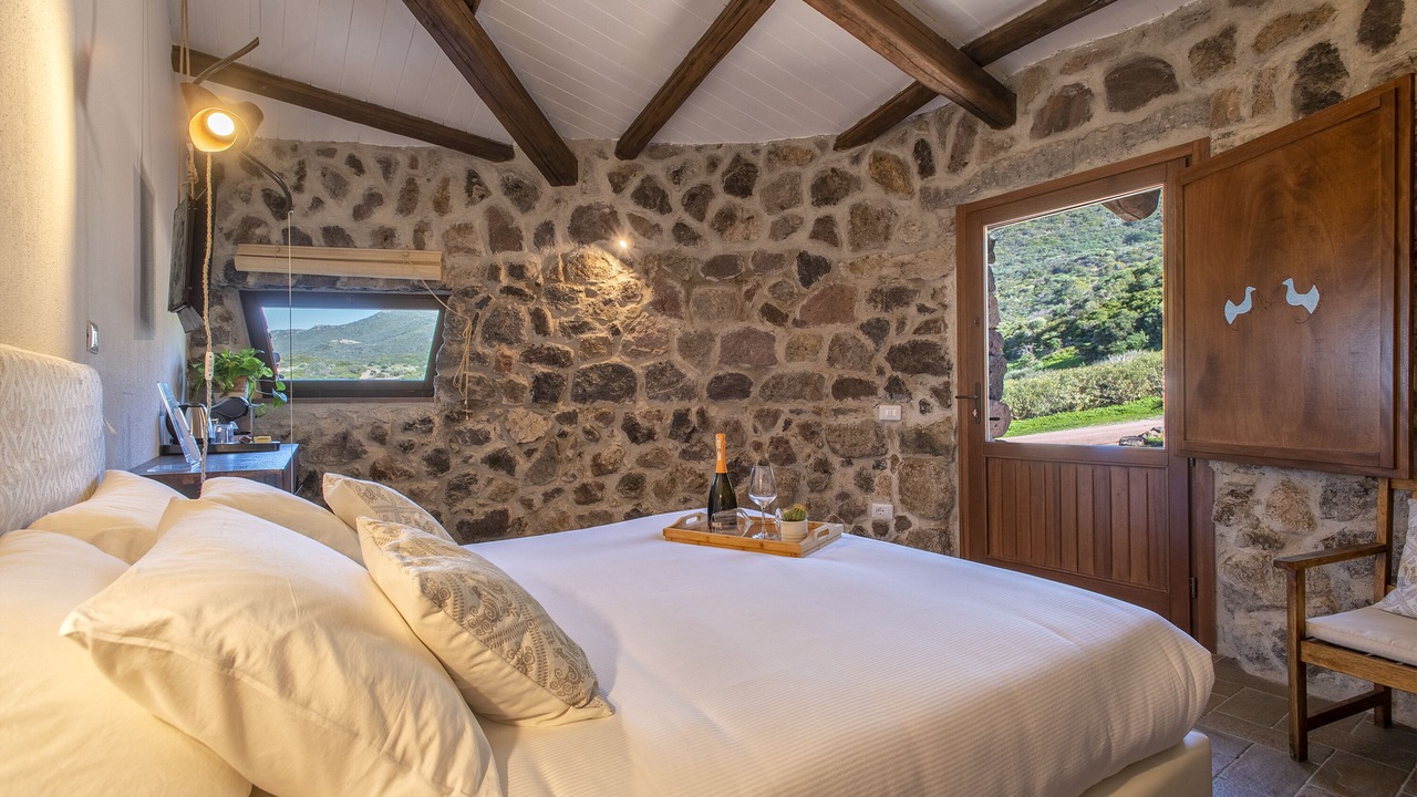 Photo of Bedroom in Villanova Monteleone
