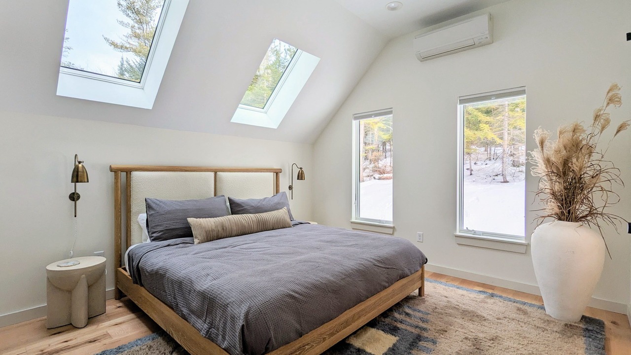 Photo of Bedroom in Bethel