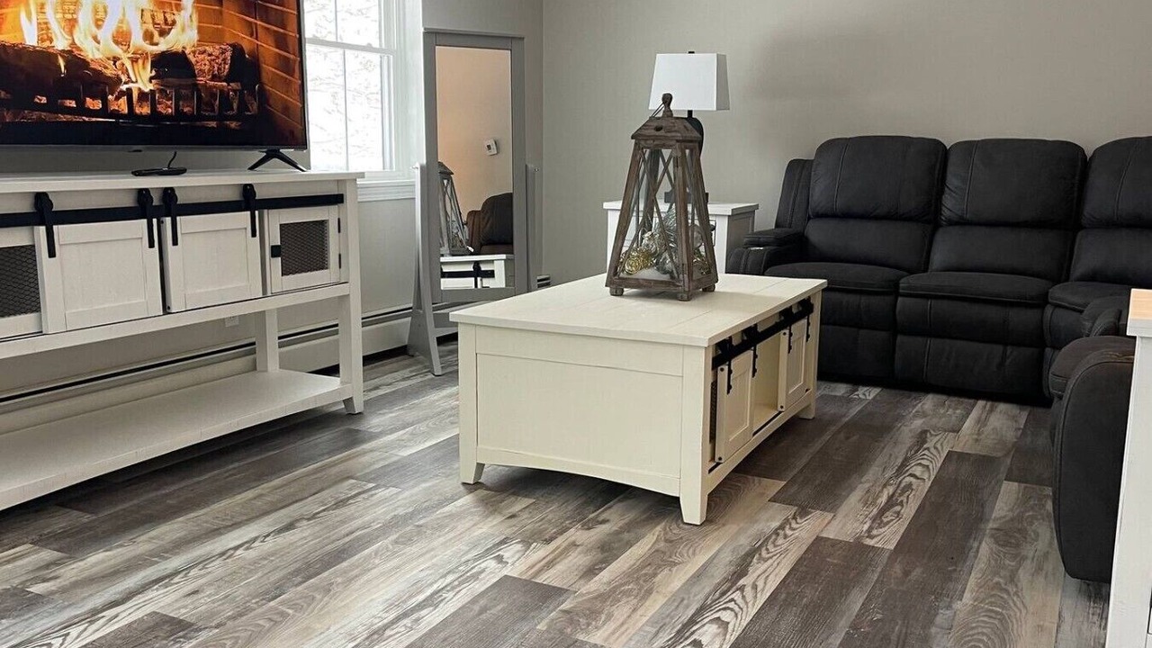 Photo of Livingroom in Brewer