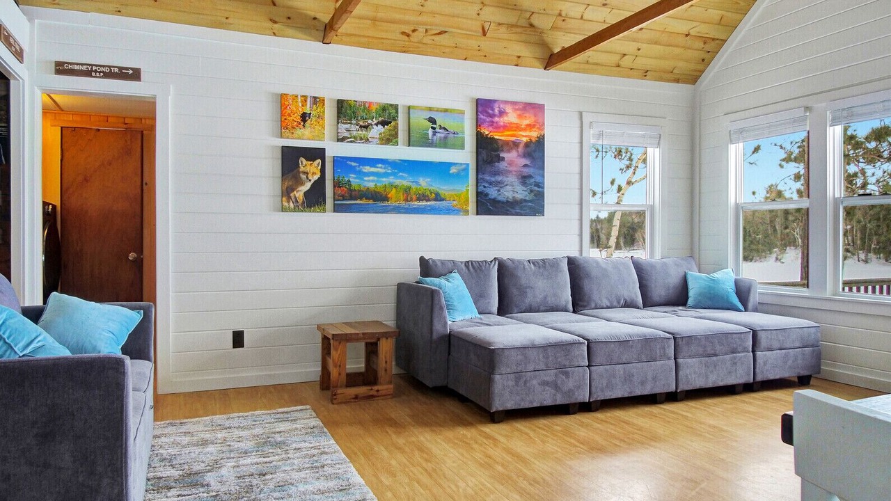 Photo of Livingroom in Millinocket