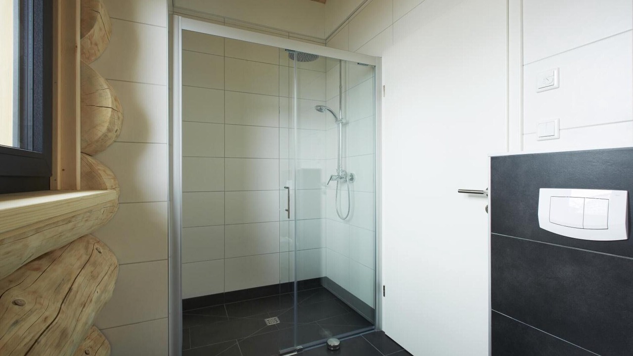 Photo of Bathroom in Ladis